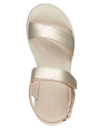 easy spirit gold sandals