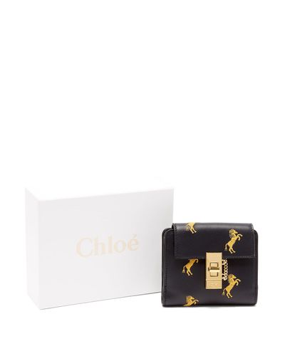 chloe horse wallet
