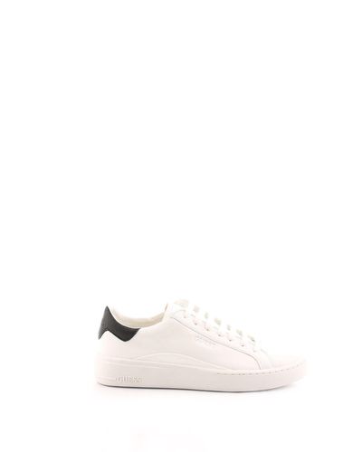 guess white leather shoes