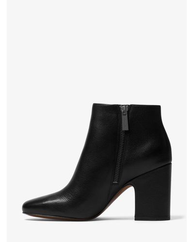 mk elaine booties