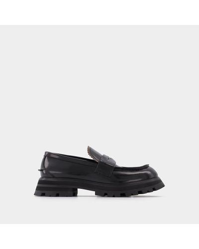 Alexander McQueen White Leather Loafers - Black