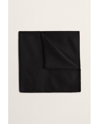 Moss Plain Natte Silk Pocket Square - Black