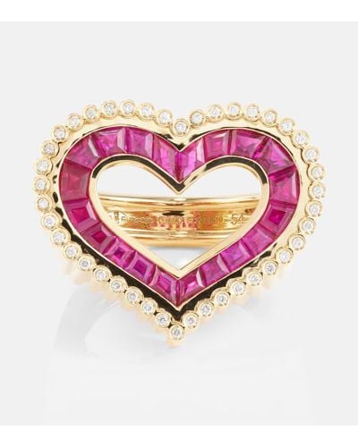 Marie Lichtenberg Ring Love aus 18kt Gelbgold mit Diamanten und Rubinen - Pink