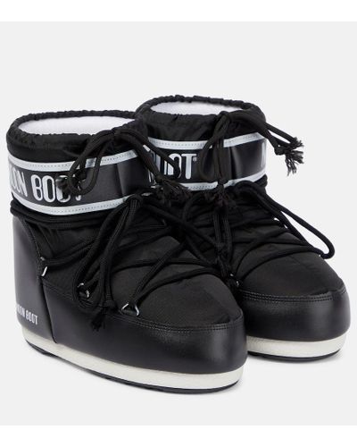 Moon Boot Low Nolace Rubber Boot in Black | Lyst