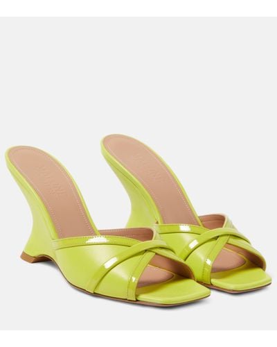 Malone Souliers Perla 85 Leather Wedge Mules - Yellow