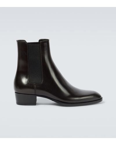 Saint Laurent Wyatt Leather Chelsea Boots - Black