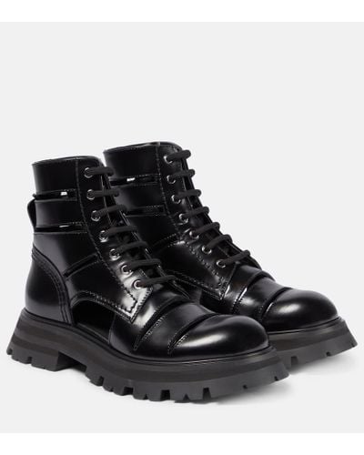 Alexander McQueen Wander Leather Combat Boots - Black