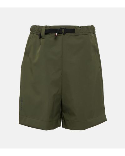 3 MONCLER GRENOBLE Shorts in tessuto tecnico - Verde