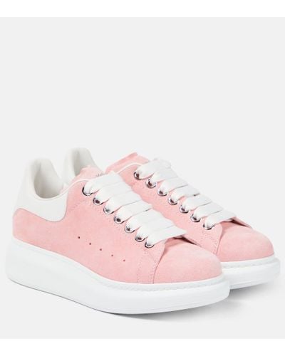 Alexander McQueen Sneakers Oversized aus Veloursleder - Pink