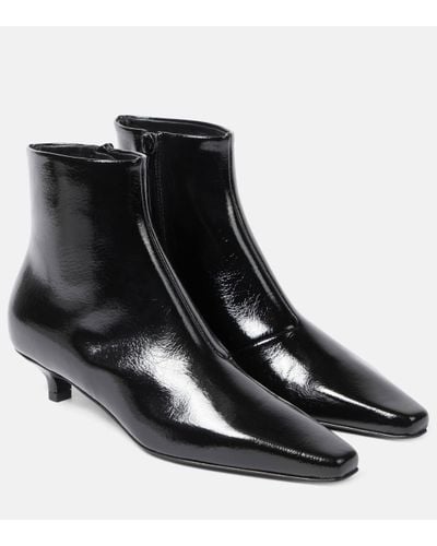 Totême The Slim Leather Ankle Boots - Black