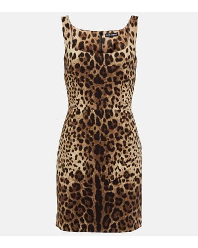 Dolce & Gabbana Robe en soie melangee a motif leopard - Neutre