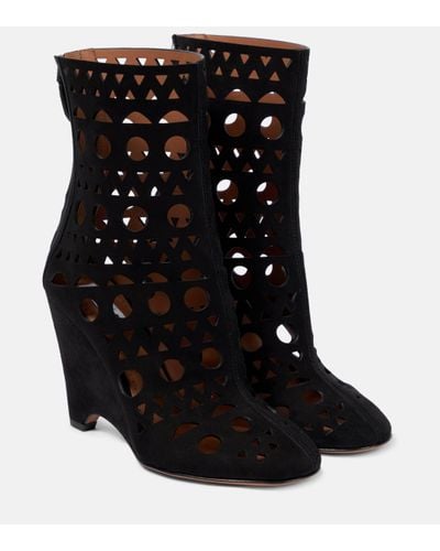 Alaïa Vienne Suede Wedge Ankle Boots - Black