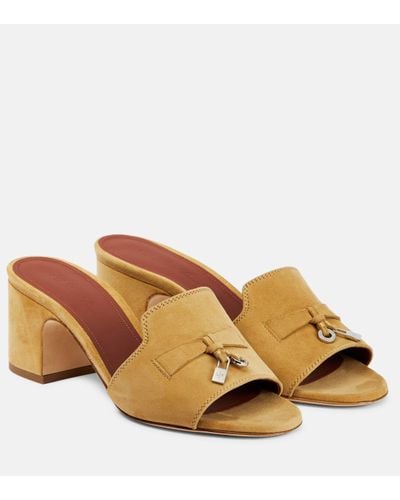 Loro Piana Mules Summer Charms en daim - Marron