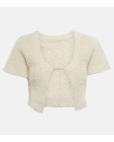 Jacquemus Cardigan cropped maniche corte avorio con chiusura a logo - Neutro