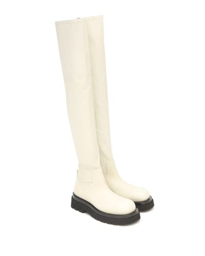 Bottega Veneta Overknee-Stiefel Lean aus Leder - Weiß