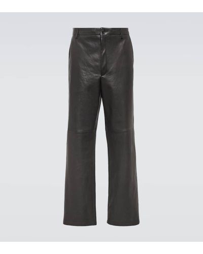 Prada Gerade Hose aus Leder - Grau