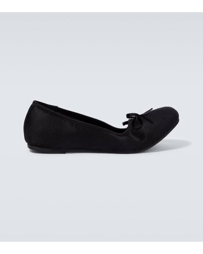 Balenciaga Chaussures plates Leopold en satin - Noir