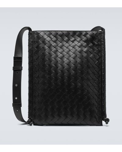 Bottega Veneta Large Intrecciato Leather Messenger Bag - Black
