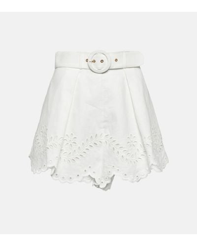 Zimmermann Shorts Junie de lino con bordado ingles - Blanco
