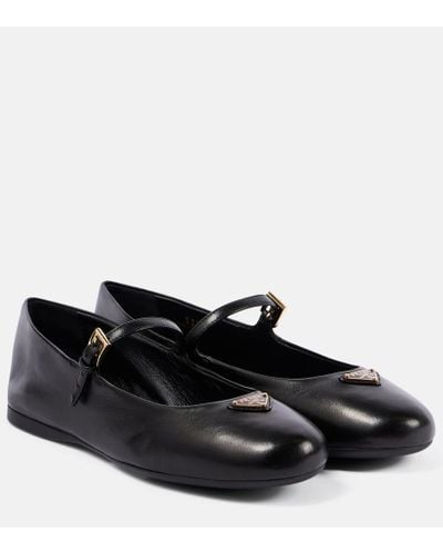 Prada Zapatos planos Mary Jane de piel - Negro