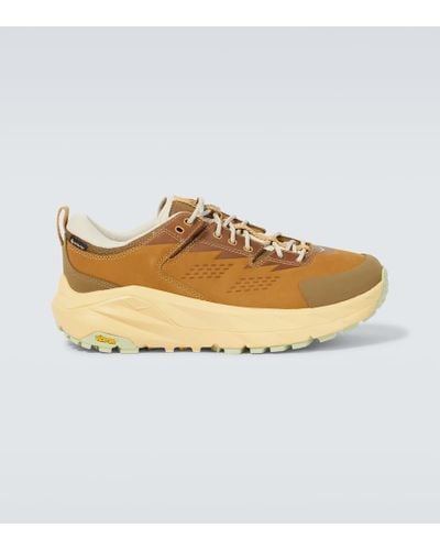Hoka One One Sneakers Kaha Low in suede - Metallizzato