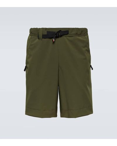 3 MONCLER GRENOBLE Shorts Day-Namic - Grün