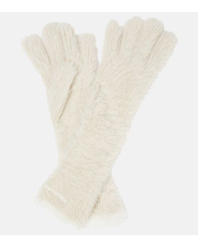 Jacquemus Les Gants Neve Long Faux Fur Gloves - White