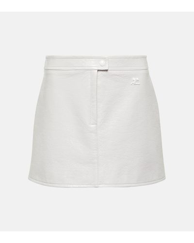 Courreges Mini-jupe Iconic en vinyle a logo - Blanc