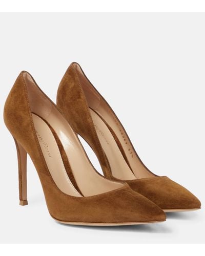 Gianvito Rossi Gianvito 105 Suede Court Shoes - Brown