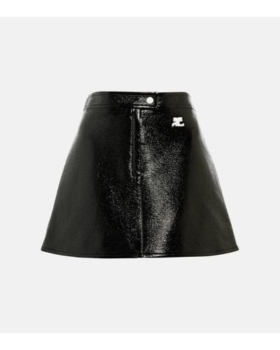 Courreges Mini-jupe en cuir synthetique a logo - Noir