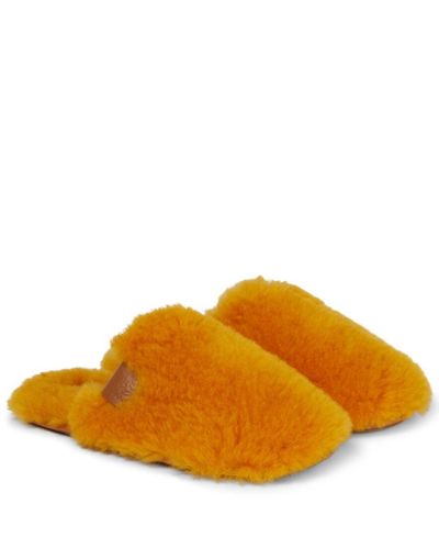 Loewe Pantoletten aus Shearling - Orange