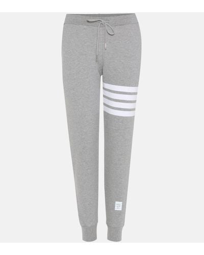 Thom Browne Pantalon de survetement en coton - Gris