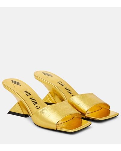 The Attico Cheope Laminated Leather Mules - Yellow