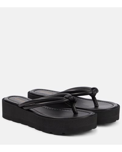 Gianvito Rossi Leather Thong Sandals - Black
