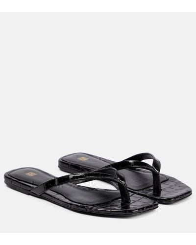 Totême Croc-effect Leather Thong Sandals - Black