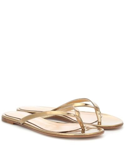 Gianvito Rossi Calypso Leather Thong Sandals - Natural