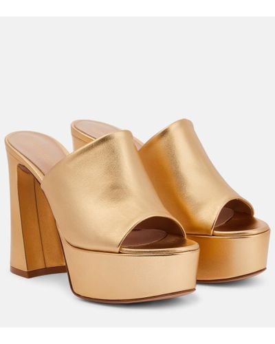 Gianvito Rossi Holly Metallic Leather Platform Mules - Natural
