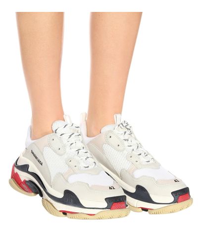 balenciaga triple s mens white