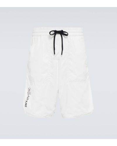 3 MONCLER GRENOBLE Day-Namic Shorts aus Nylon - Weiß