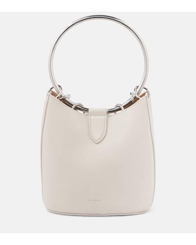 Alaïa Bucket-Bag Ring Medium aus Leder - Weiß