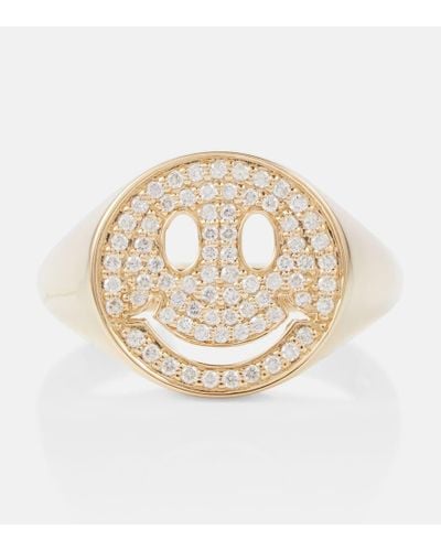 Sydney Evan Happy Face 14kt Yellow Gold Signet Ring With Diamonds - Metallic