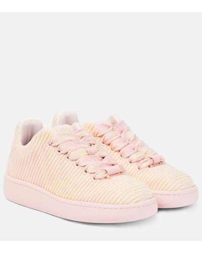 Burberry New Trainer Checked Canvas Trainers - Pink