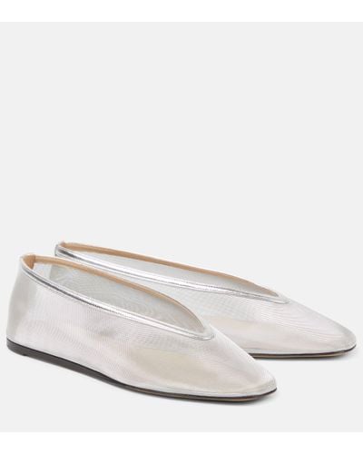 Le Monde Beryl Luna Leather-trimmed Mesh Ballet Flats - White