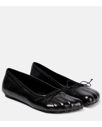 Balenciaga Ballet flats and ballerina shoes for Women | Online Sale up to  54% off | Lyst