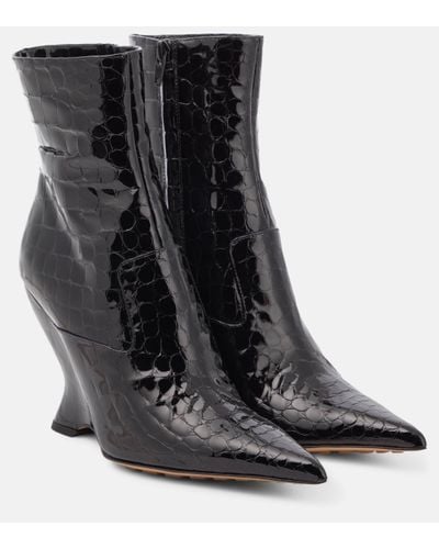 Bottega Veneta Punta Croc-effect Leather Ankle Boots - Black