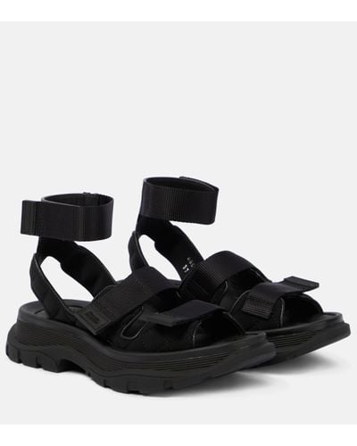 Alexander McQueen Tread Hiking Sandals - Black