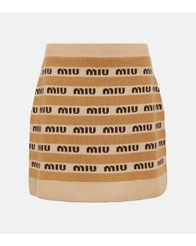 Miu Miu Mini-jupe en laine vierge a logo - Neutre
