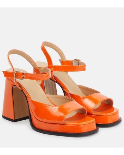 Souliers Martinez Gracia Leather Platform Sandals - Orange
