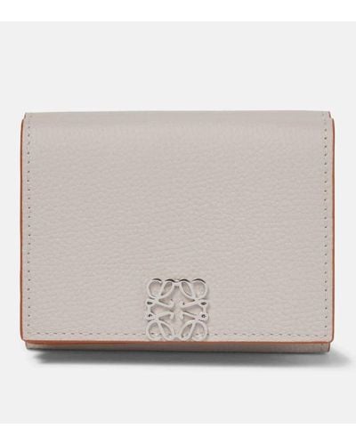 Loewe Anagram Trifold Leather Wallet - Multicolor
