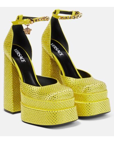 Versace Medusa Aevitas Embellished Platform Court Shoes - Yellow